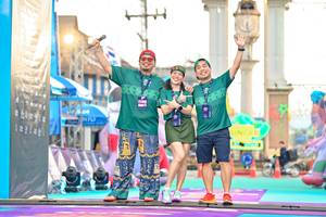 BIB: 
                            <button type="button" onclick="openModal(24885865)" class="btn btn-primary btn-sm float-right btn-popup" data-toggle="modal" data-target=".modal-high-quality">
                        <i class="fas fa-shopping-cart"></i> Add to Cart
                    </button>
                                            <button type="button" onclick="isThisMe(24885865, true)" class="btn btn-success btn-sm float-right btn-popup btn-isme hidden" data-toggle="tooltip" data-placement="bottom" title="นี่คือรูปของคุณใช่ไหม คลิกที่นี่เพื่อเอาเข้าอัลบั้ม">
                        <i class="fas fa-plus"></i> Add to album
                    </button>
                    <button type="button" onclick="isThisMe(24885865, false)" class="btn btn-warning btn-sm float-right btn-popup btn-isnotme hidden">
                        <i class="fas fa-ban"></i> Remove from album
                    </button>